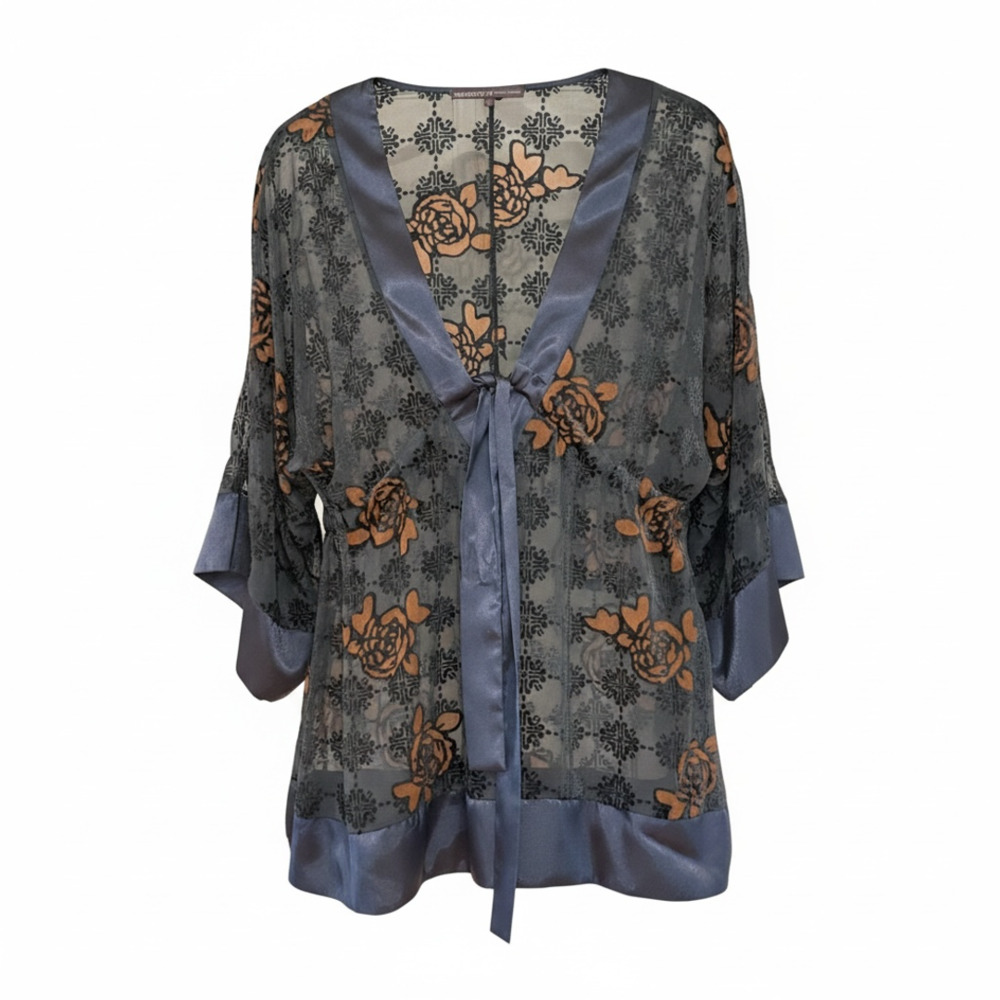 Gold & Craft Paris Los Angeles Sheer Burnout Velvet Floral Kimono Top with Satin